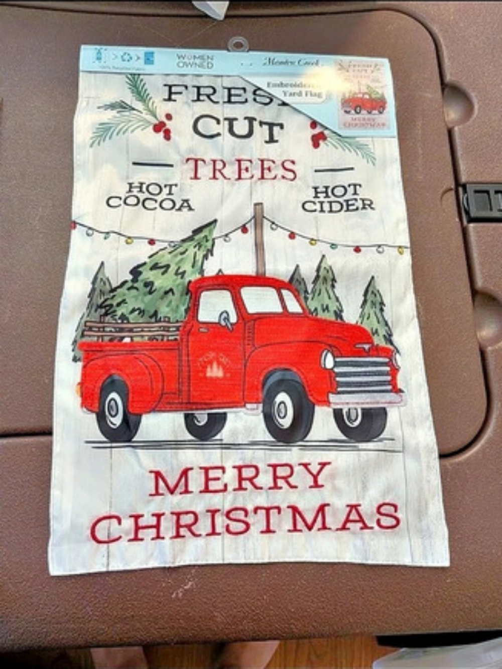 Meadow Creek Fresh Cut Trees Merry Christmas Yard Flag